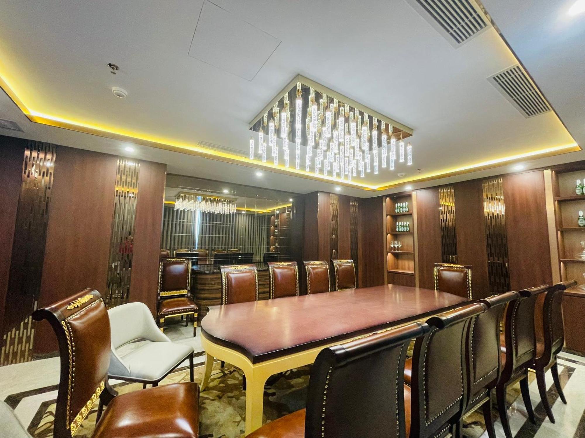Cua Dong Luxury Hotel Винь Экстерьер фото