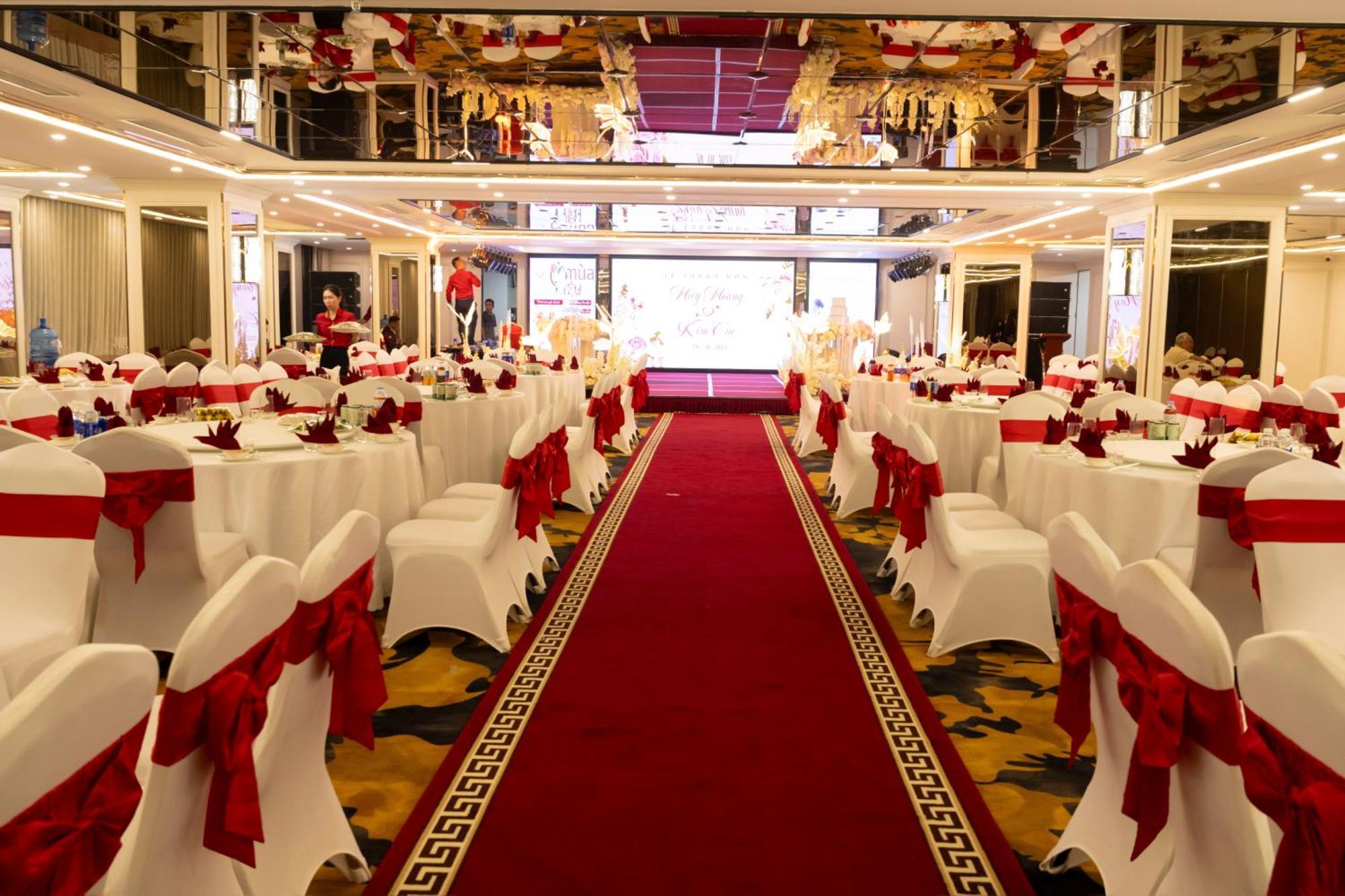 Cua Dong Luxury Hotel Винь Экстерьер фото