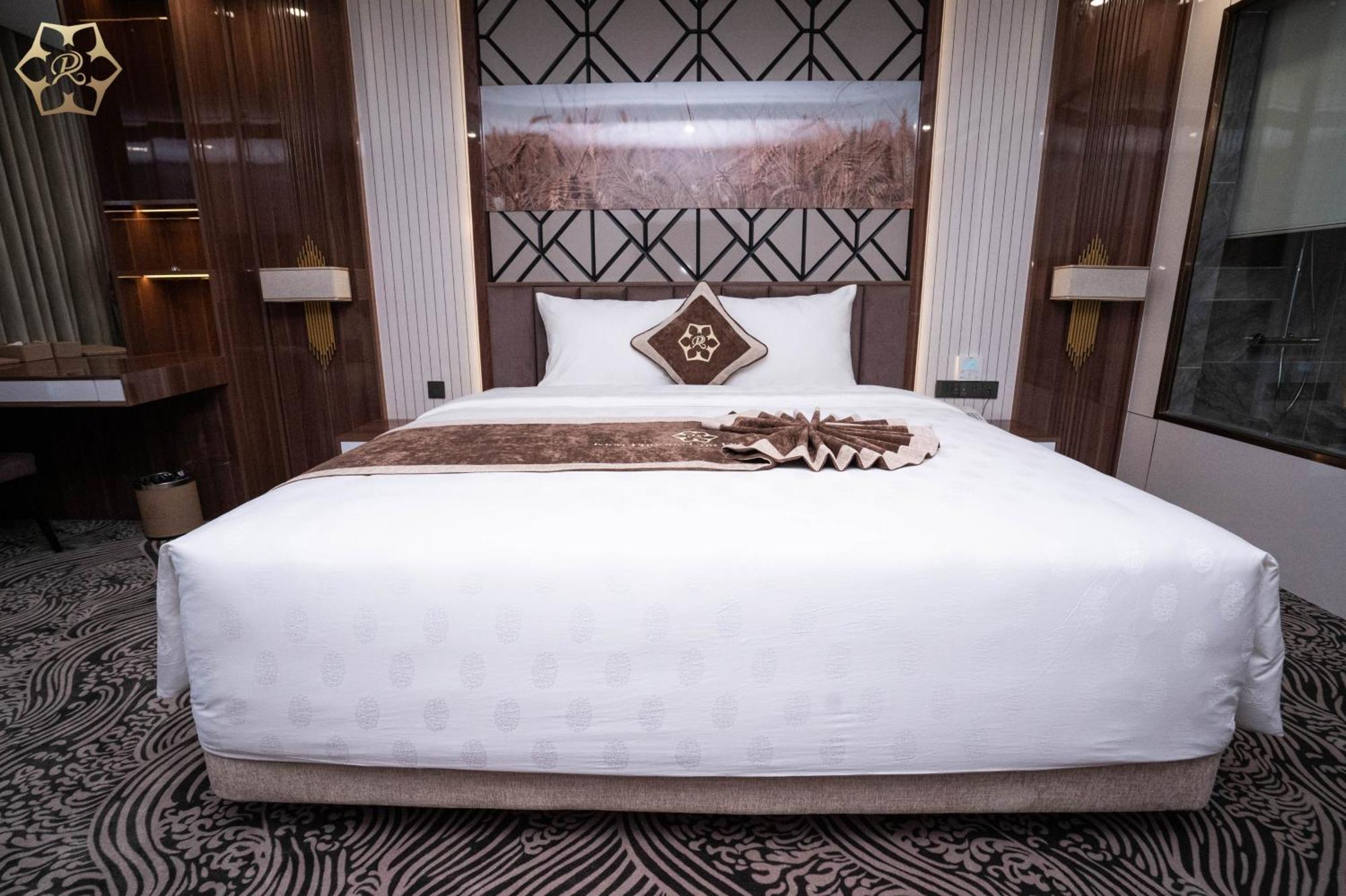 Cua Dong Luxury Hotel Винь Экстерьер фото